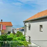 House With A Parking Space Pakostane, Biograd - 18982 * Pakoštane