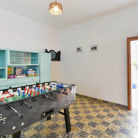Holiday home With Hot Tub Pakostane, Biograd - 18982